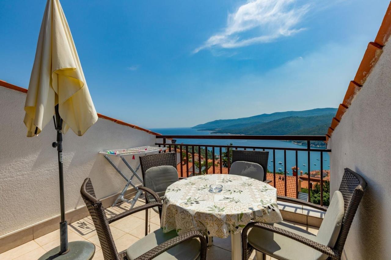 Apartments Pino Rabac Exterior foto
